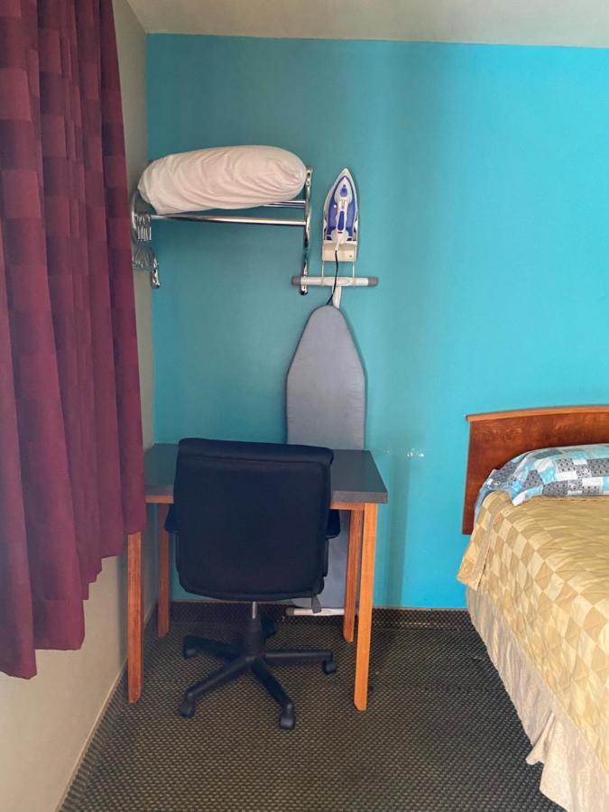 Lone Pine Budget Inn Eksteriør billede
